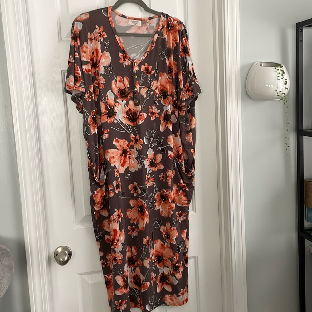 Dwell & Slumber Floral Cocoon dress